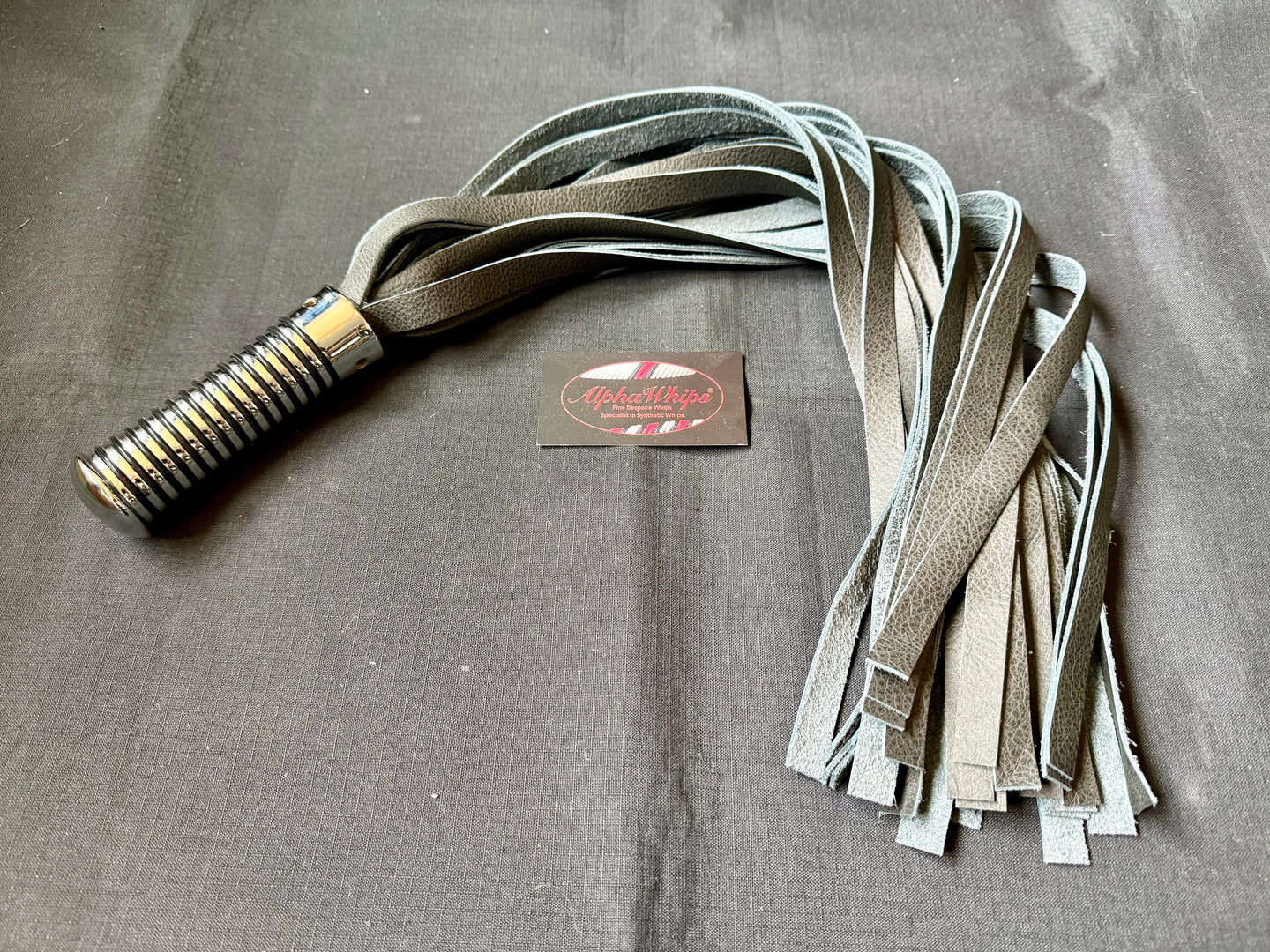 Daisy Series Flogger, Graphite, (No,1)