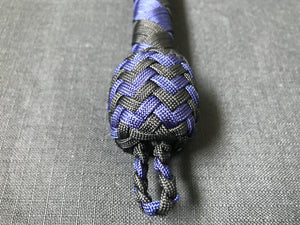 3ft, 12 plait, Junior Series Nylon Bullwhip, Black and Blue, Tapered Chevron Pattern